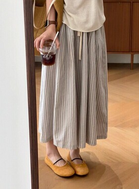 蓝白色条纹花苞半身裙女2026新款大码夏季长裙子梨型身材伯克利裙