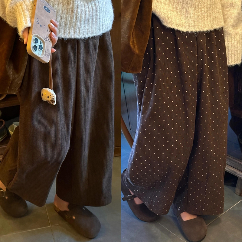 一周穿五天灯芯绒波点裤~