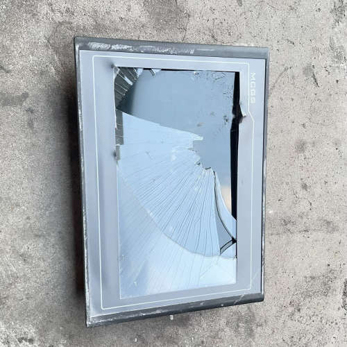 昆仑通态智能物联网触摸屏,TPC1021Nt,屏破玻璃破,配