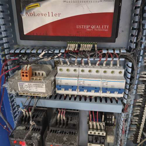 Uster A6Leveller智能控制系统，带触摸屏和变频