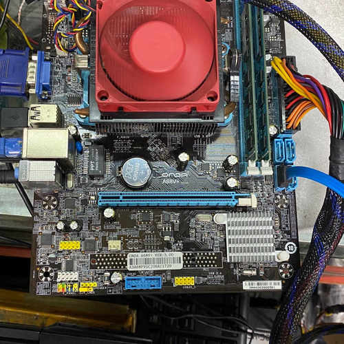 包邮 FM2主板+四核A8 7650Kcpu+8G内存 套装