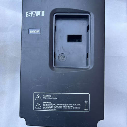 三晶8100-4T5R5PB变频器5.5KW/380V，缺个