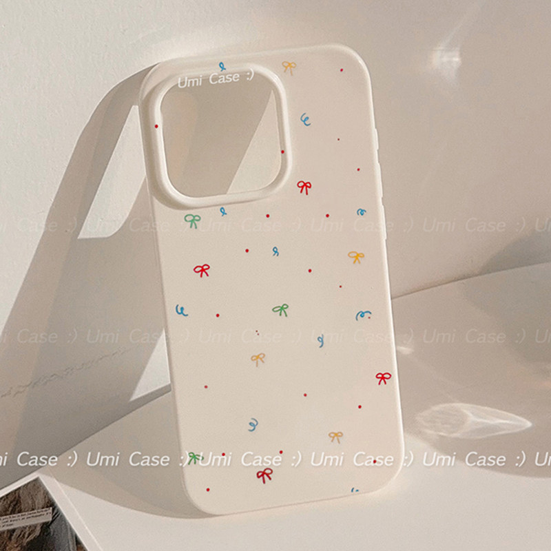 简约ins风蝴蝶结涂鸦适用苹果15ProMax手机壳iPhone