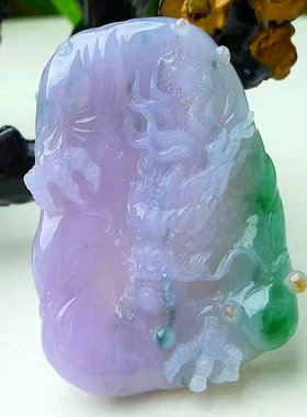 天然缅甸翡翠A货，精美水润，春彩浅紫飘绿色龙牌挂件