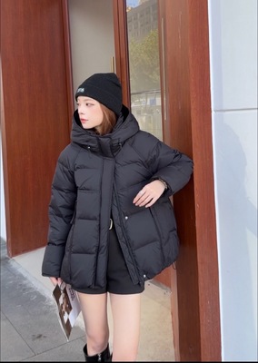 2025新款冬季新款连帽羽绒服女中长款加厚保暖白鸭绒面包服外套