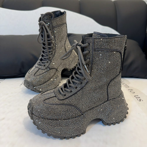 欧货重工水钻厚底马丁靴女ins潮2025秋满钻松糕老爹鞋切尔西短靴