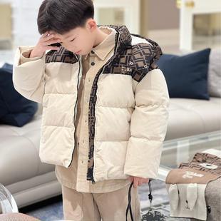 儿童羽绒服中长款连帽保暖外套卡其浅褐色正反字母拼接童装男女童