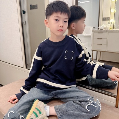 刺绣花边拼接织带圆领套头卫衣