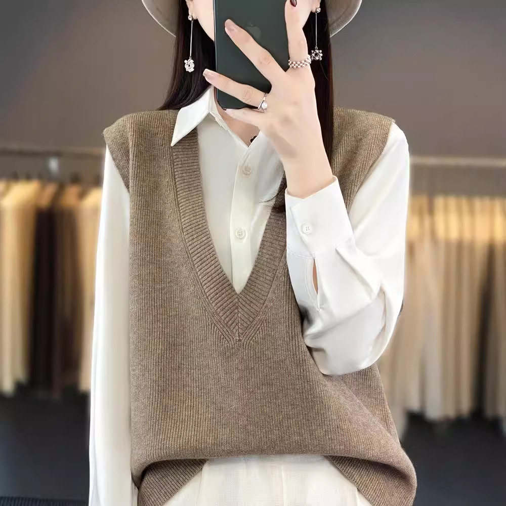 学院风韩版休闲V领针织马甲女秋马夹