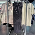 Black 001