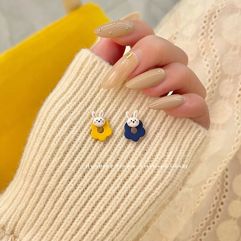 S925银针卡通可爱小兔子花朵耳钉