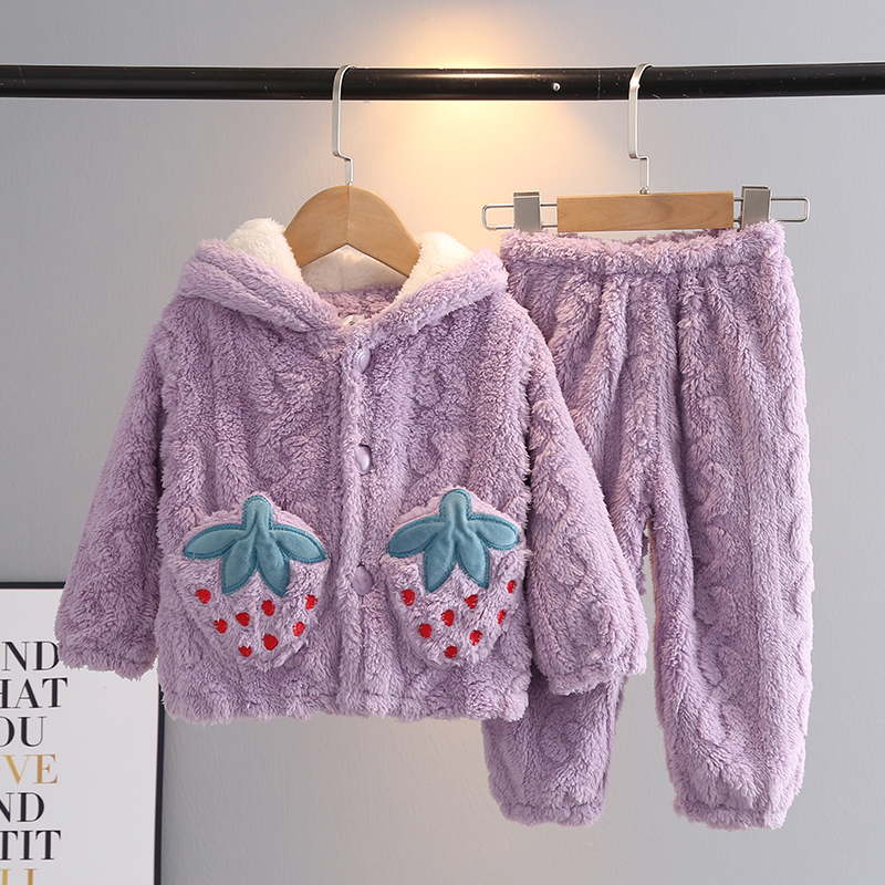 公主风珊瑚绒带帽草莓款家居服