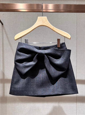 2024年冬季新款灰色高腰显瘦蝴蝶结格纹A字短款半身裙女Q161501D