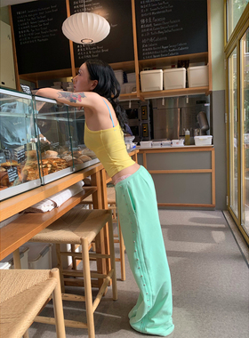 FOURFORTY ADDICTED SPORTY PANTS 暗藏玄机的薄荷绿铆钉卫裤