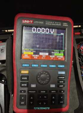 优利德UTD1202C 手持200M双通道数字存储波器便携式议价