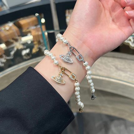 高版西太后别针土星珍珠手链女轻奢小众设计高级感手串