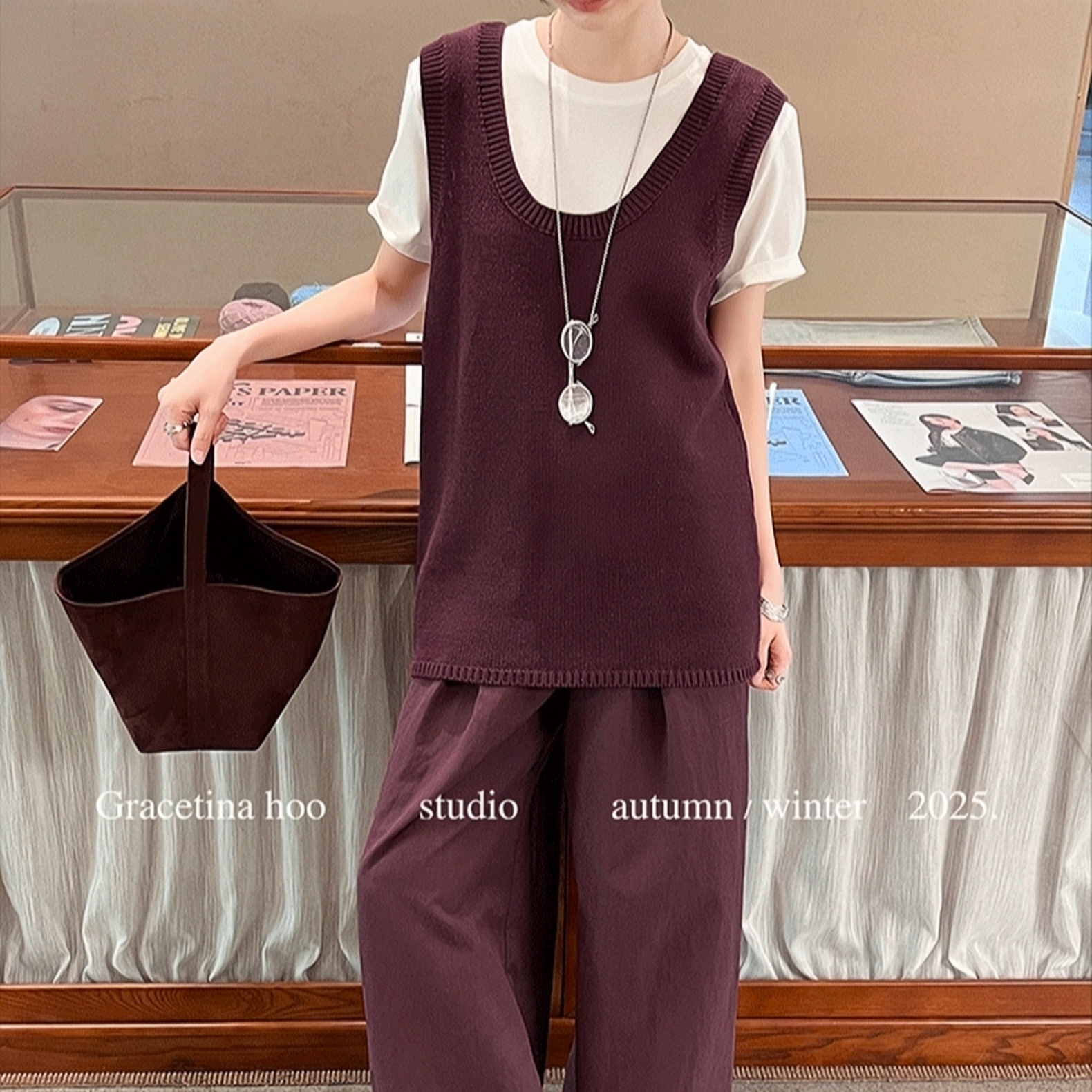 GRACETINA HOO｜法式极简时髦通勤｜棉质大U领针织马甲背心女秋