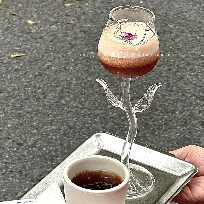 网红ins风玫瑰花造型玻璃杯创意氛围感特调鸡尾酒杯高脚杯红酒杯,餐饮具,鸡尾酒杯,淘宝优惠券,粉丝福利购,淘宝优惠卷
