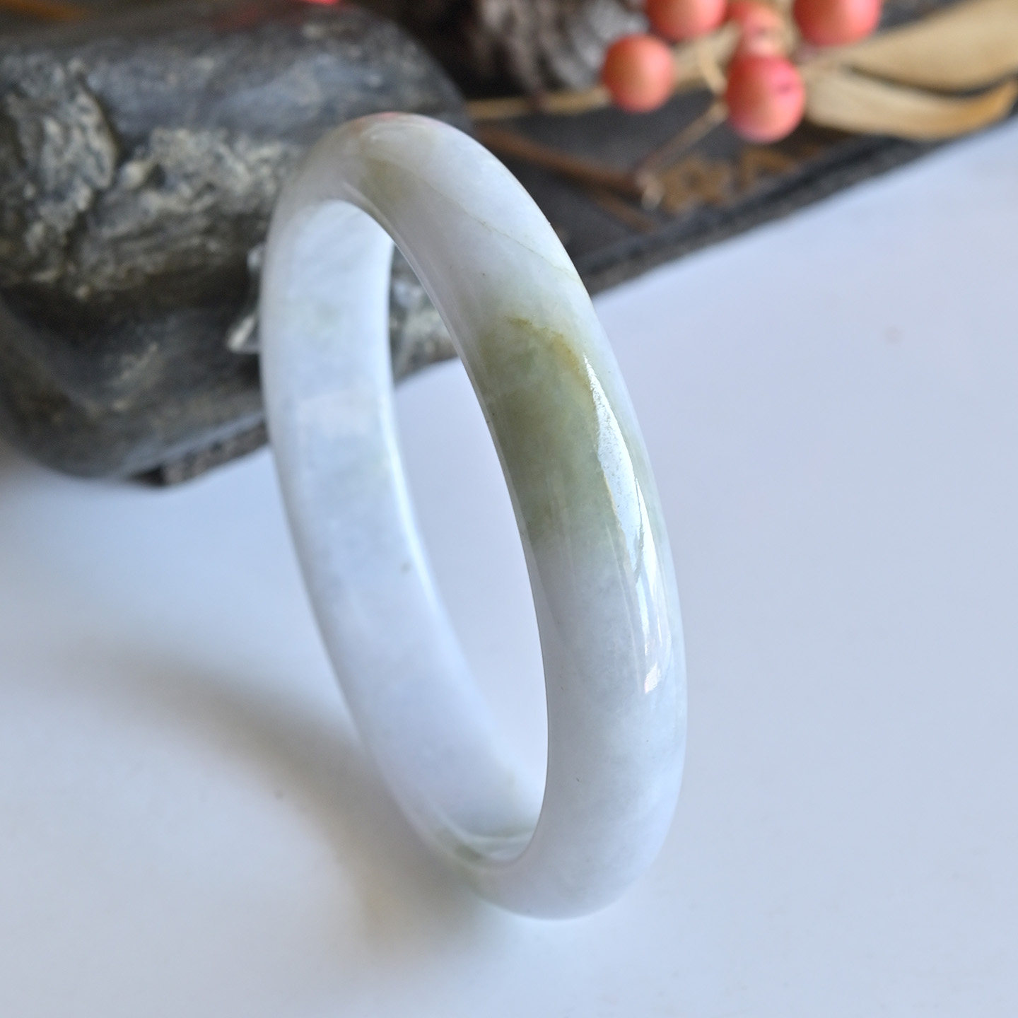 清仓天然a货翡翠手镯糯种双彩玉镯子女53.6椭圆缅甸玉手镯贵妃镯