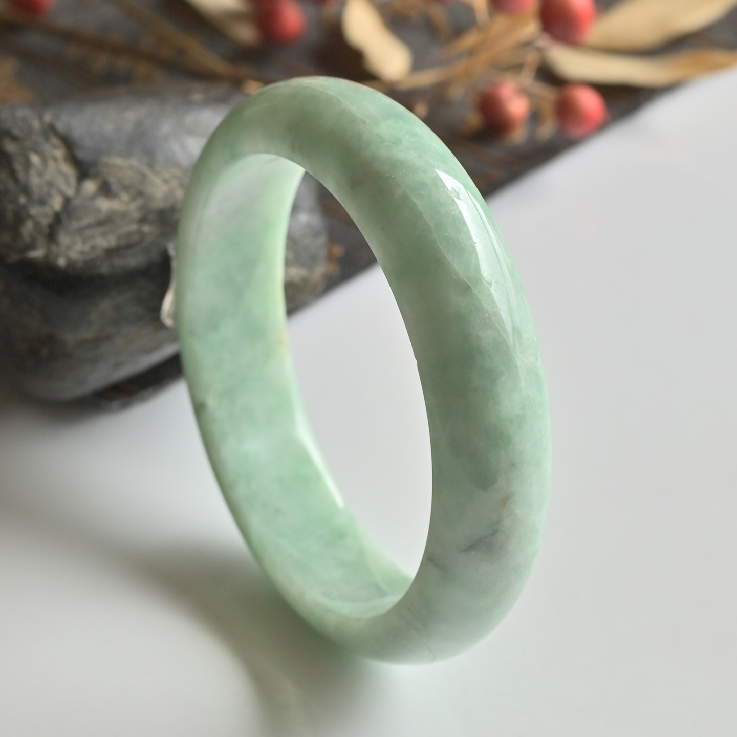 清仓天然A货翡翠手镯糯种淡绿玉镯子女款56缅甸玉石手镯一物一图