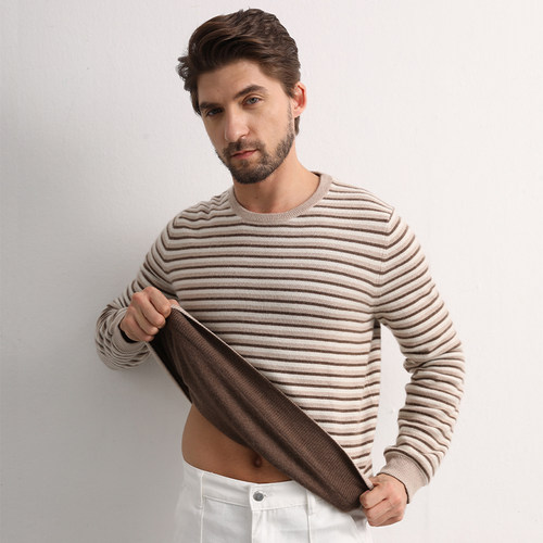 男装羊绒衫德凯佳圆领