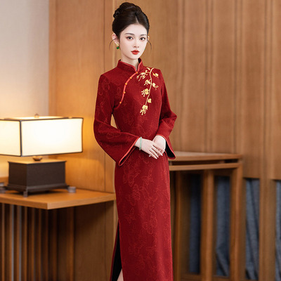 25年红色刺绣加绒加厚冬装国风新中式旗袍复古婚庆礼服女旗袍