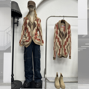 毛衣开衫 日杂风复古休闲拼色格子针织毛衣开衫 V领宽松情侣堆堆袖