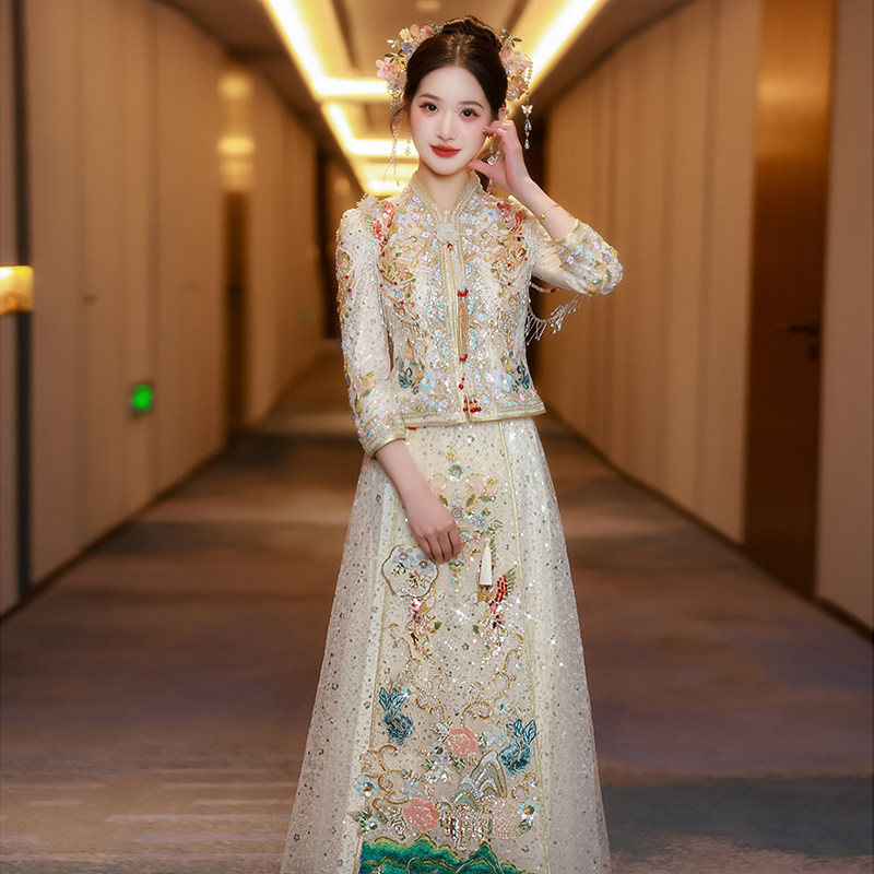 香槟色秀禾服2025年夏季新款结婚新娘中式婚纱礼服高级秀和服嫁衣