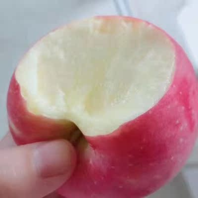 甘肃天水苹果红富士80-85mm 大果14个(带箱10斤)