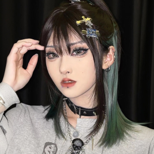 狼尾鲻鱼头假发黑绿色挑染女全头套日常渐变彩色高层次中长锁骨发