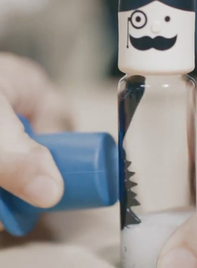 Ferrofluid魔术师磁流体瓶 会跳动的液体磁铁瓶儿童益智减压玩具