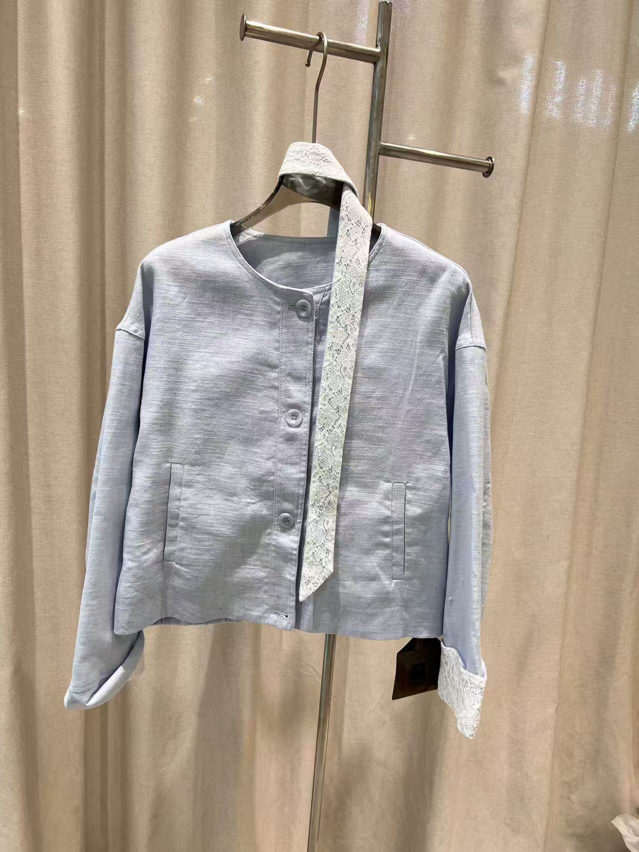 2026春季新款甜美小香风小西服上衣袖口蕾丝拼接西装外套短款