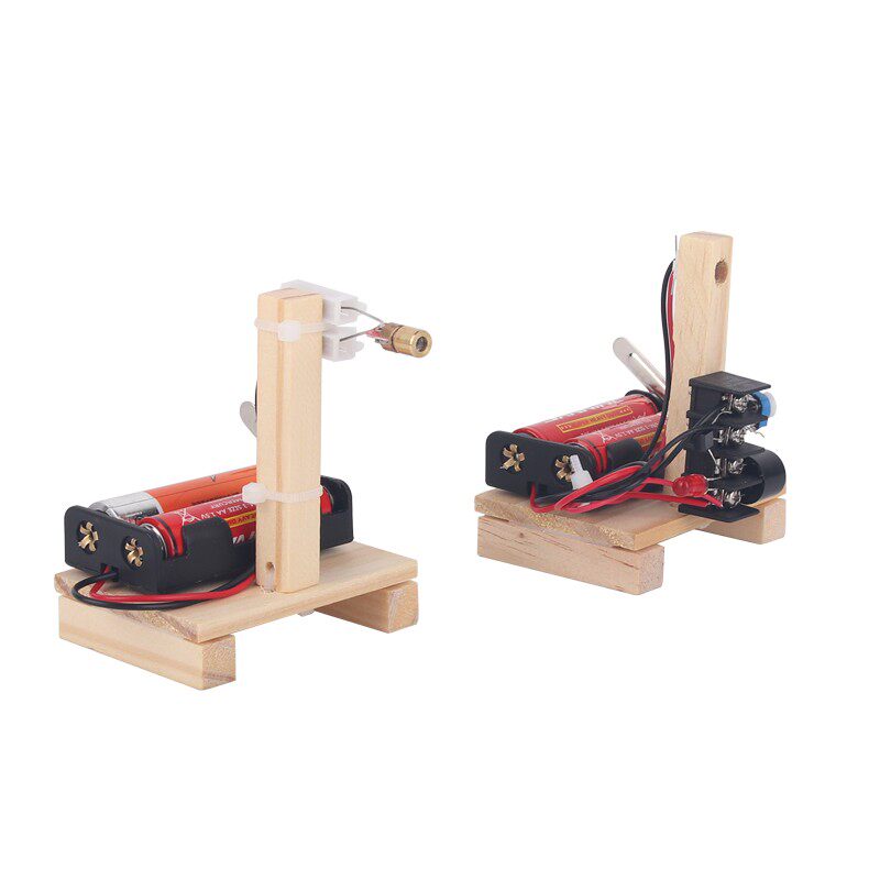 초등학생 및 중학생 과학 기술 소량 생산 과학 실험 발명품 수제 레이저 적외선 경보 재료 장난감