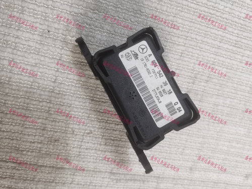适用于奔驰W221加速度传感器S350ML300 R350 W251 W164组合偏转率