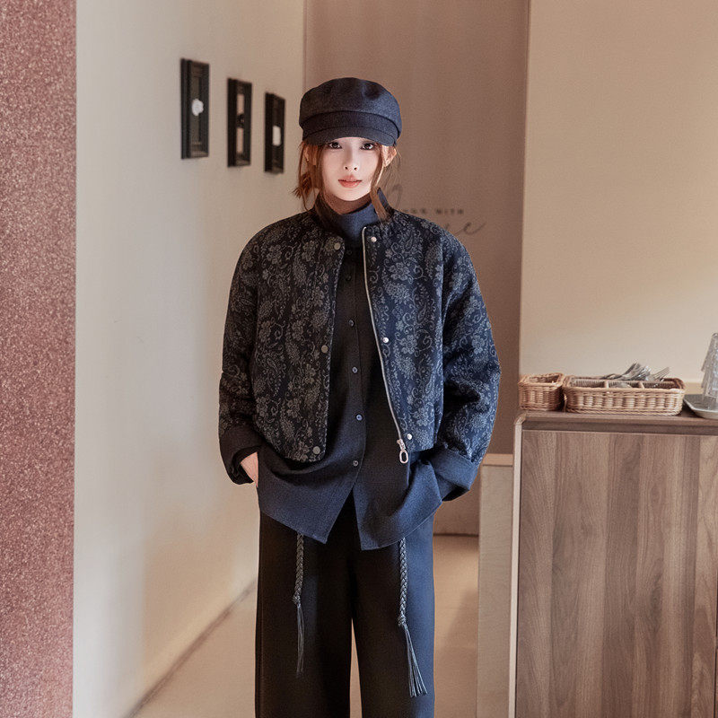 冬季女新款灰色短款花棉袄夹棉外套女时尚宽松棉衣棉服女轻便舒适