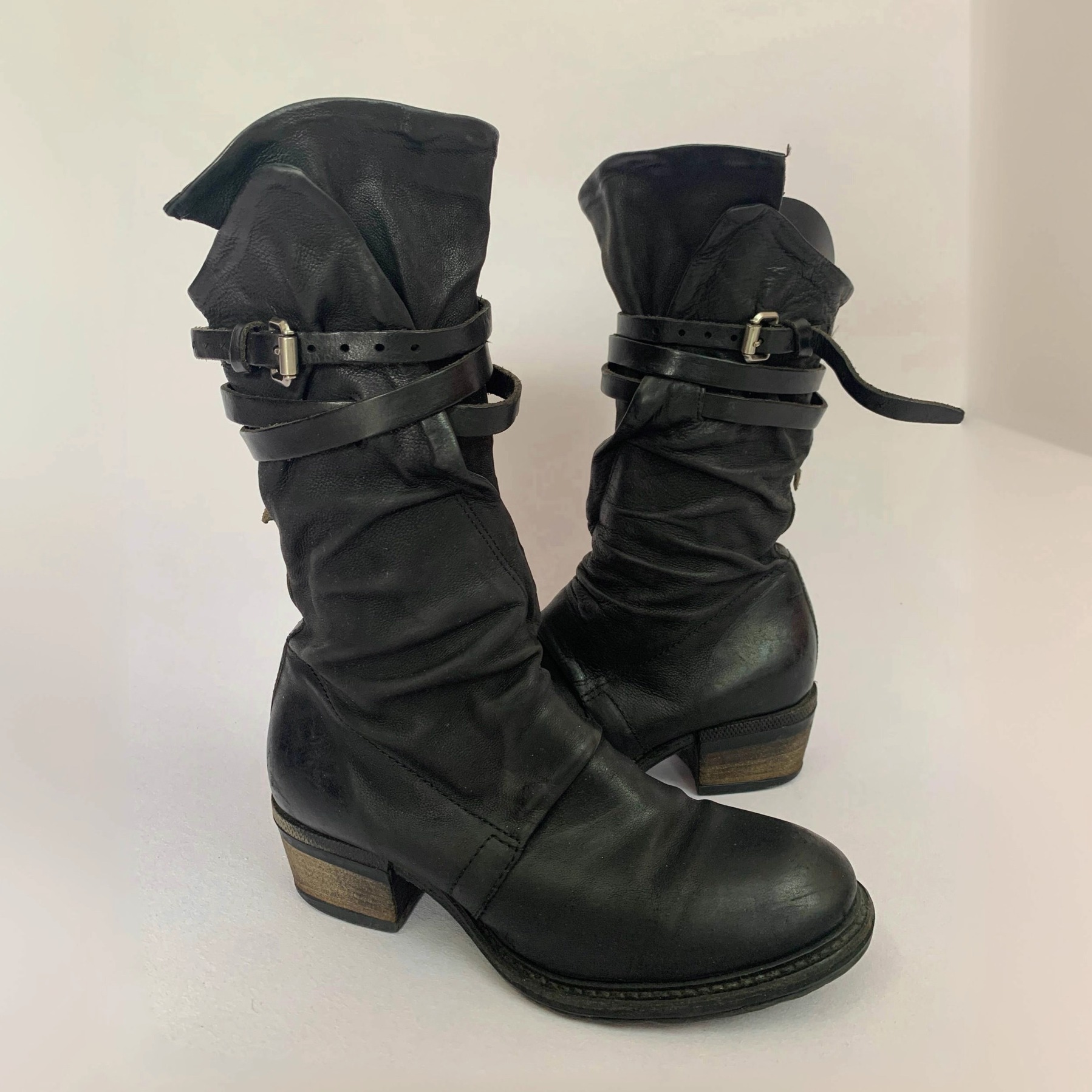 暗黑复古西部牛仔靴皮带扣骑士靴