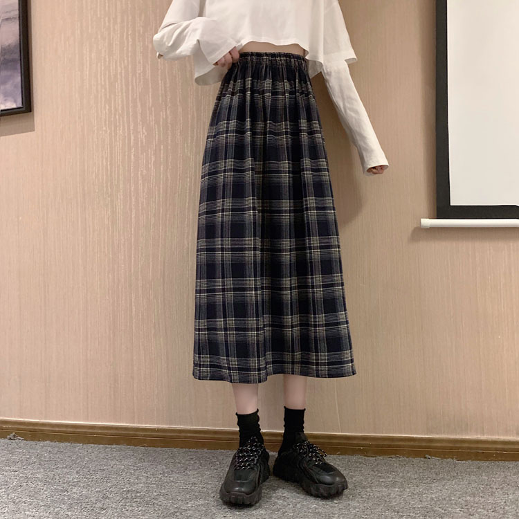 Real price ~ Spring New Korean Plaid medium length skirt shows thin temperament A-line skirt skirt