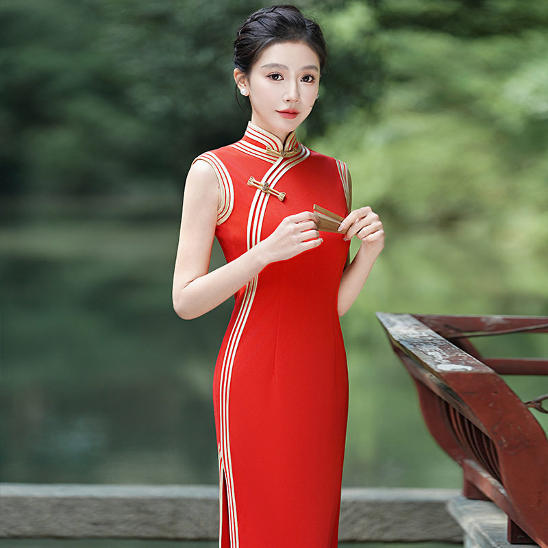 2026新款长款走秀旗袍妈妈修身气质中国风舞台演出服民族风东北花