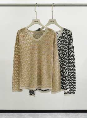 EverUnique2023新款羊绒手工钩花V领字母镂空格子毛衣QX-3029