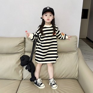 2025春季新款女童笑脸中长款卫衣裙宝宝洋气条纹休闲长袖连衣裙潮