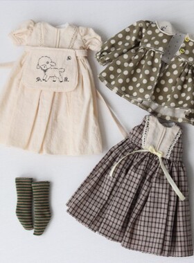 不想长大的木木  10月秋款blythe娃衣  ob24体可穿