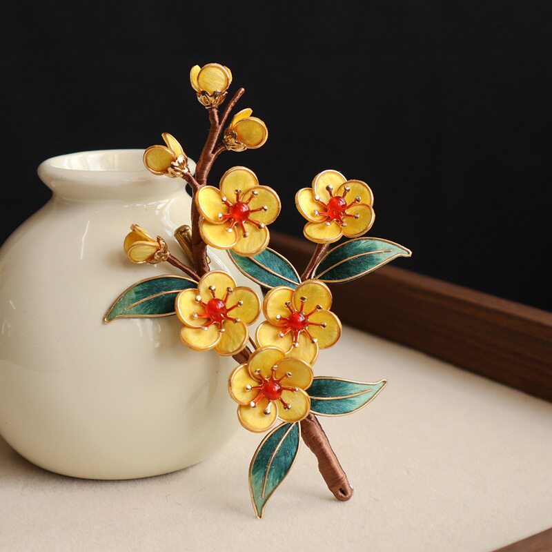 原创非遗蚕丝绒花胸花国风新中式黄色花朵胸针旗袍配饰古风桂花