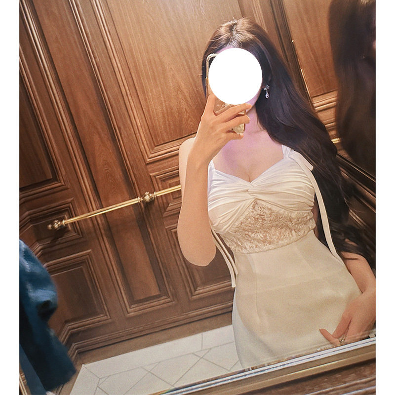 欧美性感V领吊带露背蕾丝礼服轻奢小众高端级气质名媛收腰连衣裙