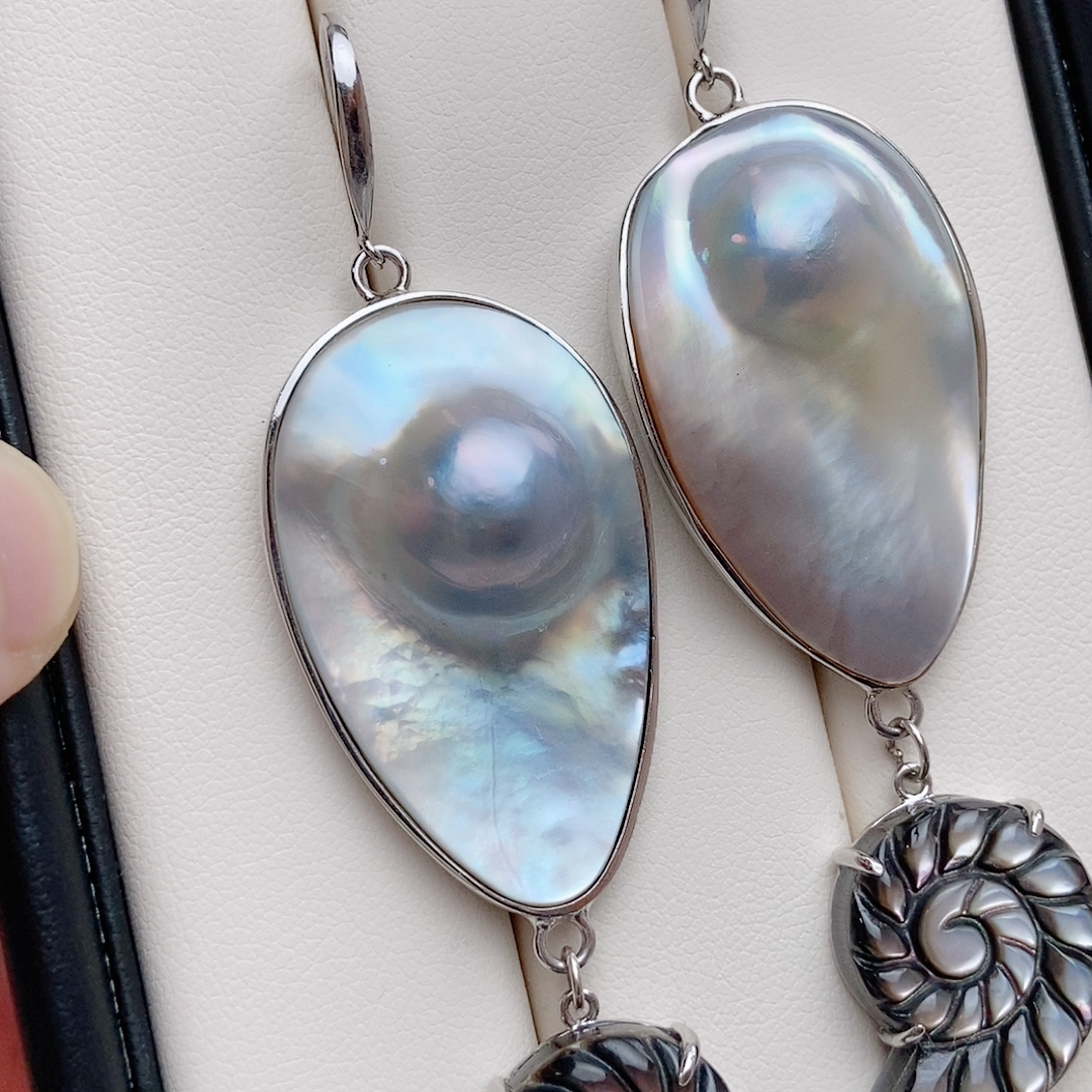 修长水滴海水马贝耳环，纯银，海螺