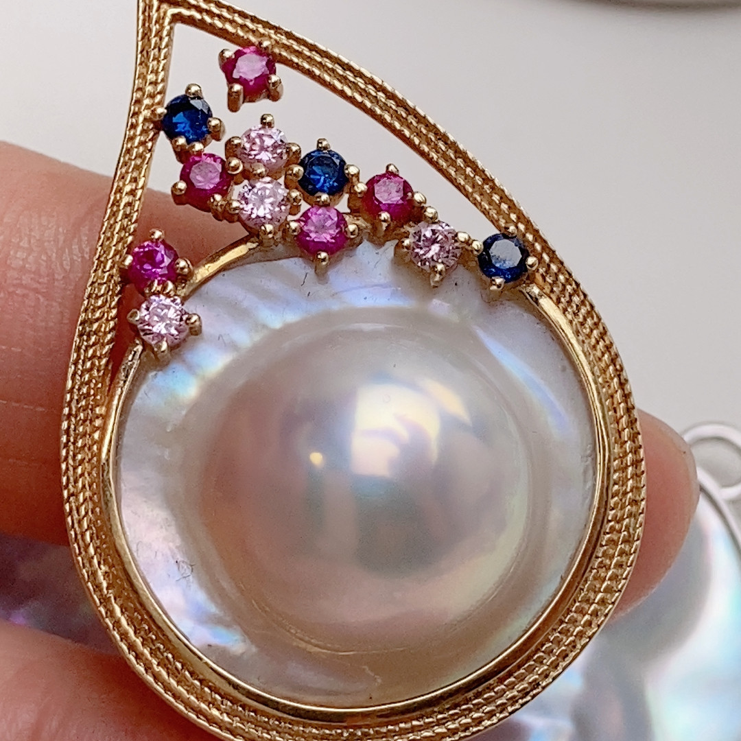 极光奄美岛海水马贝吊坠，18K