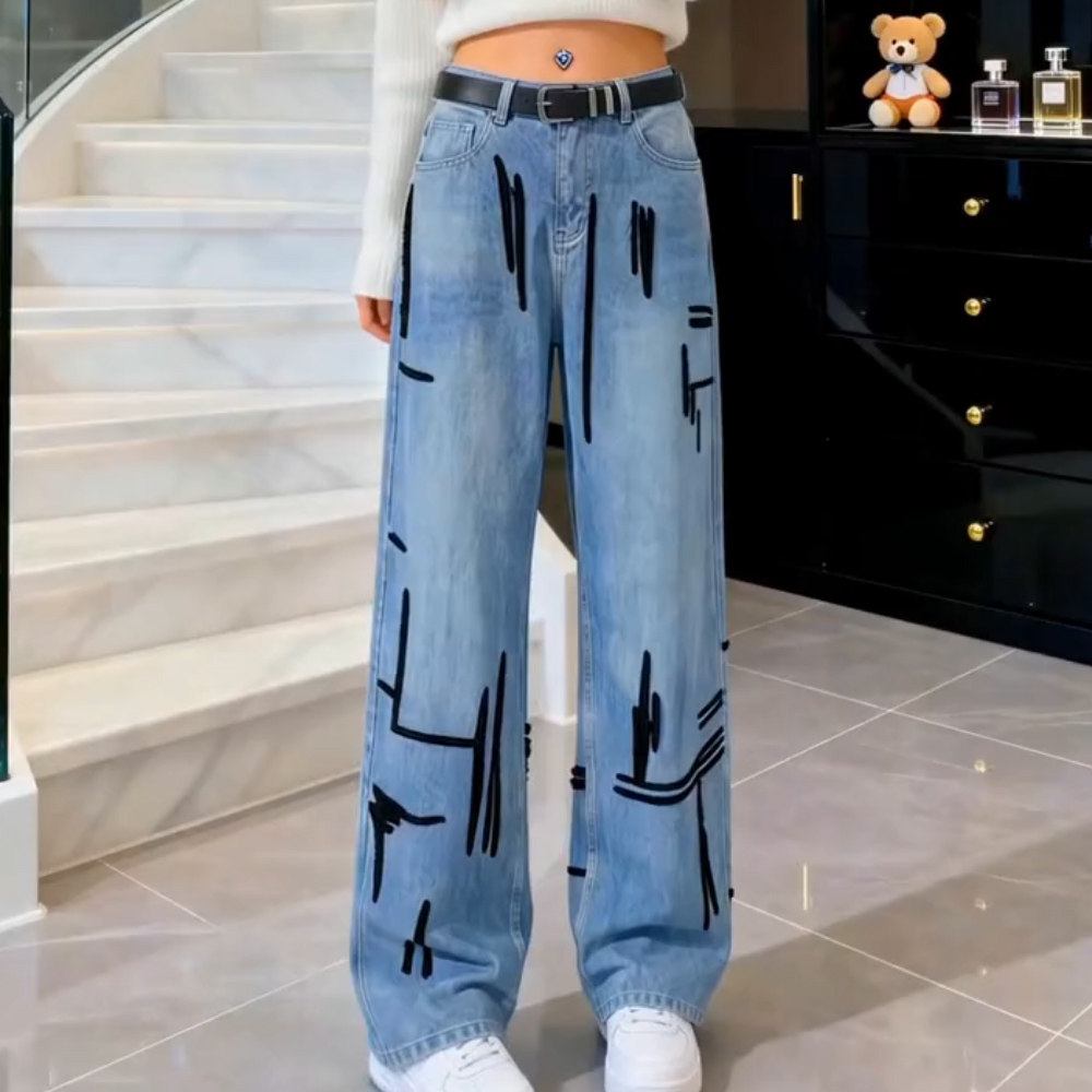 街头风印花牛仔裤女春秋新款宽松显瘦休闲直筒长裤时尚高街潮裤
