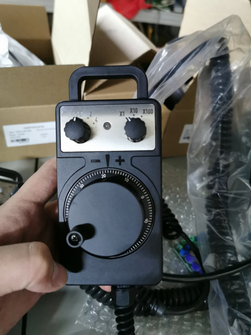 木工DDCSV3.1控制器配套电子手轮一台焊接好插头