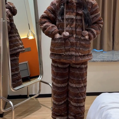 冬季三层夹棉加厚毛绒睡衣套装女