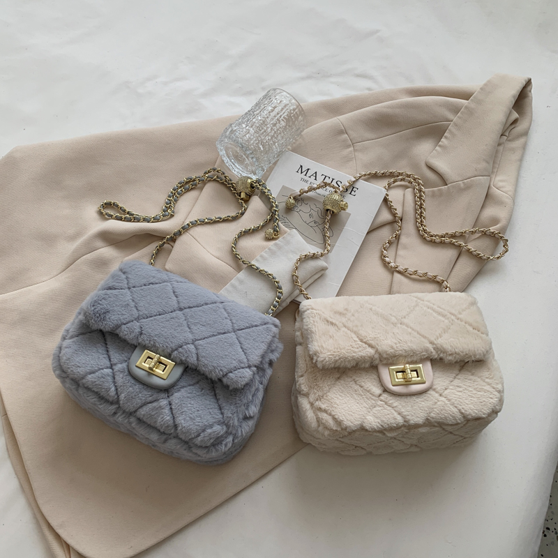 2024秋冬新款潮洋气名媛风水貂毛绒迷你菱格链条包单肩斜挎包女包