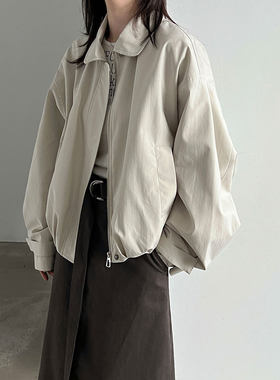 简约娃娃领宽松廓形棒球服女秋